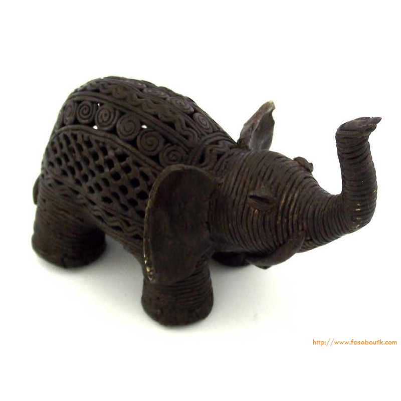 Éléphant décoratif en bronze
